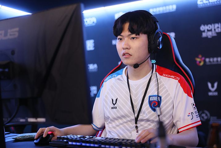▲ 리그 오브 레전드 종목 MVP로 선정된 '엔비' 이명준 (사진제공: 한국e스포츠협회)