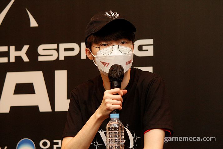 ▲ 팬들에게 더 오래 좋은 모습을 보여주고 싶다고 한 '페이커' 이상혁 (사진: 게임메카 촬영)