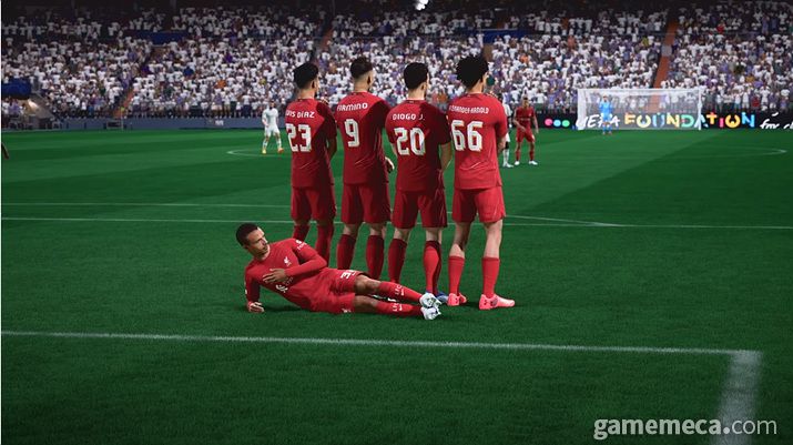 ▲ 각 선수마다 소속 리그, 국가, 클럽의 시너지를 가지고 있다 (사진출처: 트레일러 영상 갈무리)