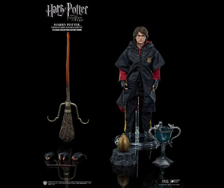 ▲ 4학년 '불의 잔' 시절 해리의 트라이위저드 시합 복장. 위 피규어와 비교해볼 때 1년의 세월 차이가 있는 만큼 좀 더 성숙한 모습을 보여주고 있다