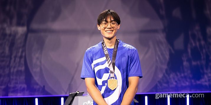 ▲ 유럽컵 우승자 PINKROID (사진출처: 서머너즈 워 공식 홈페이지)