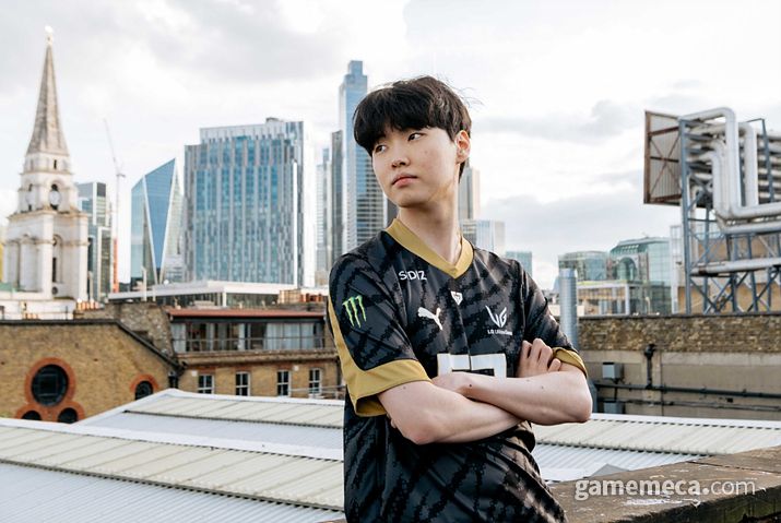 ▲ 꾸준한 인기를 얻고 있는 '쵸비' 정지훈 (사진제공: 라이엇 게임즈)