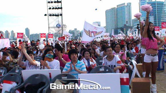 ▲ 2010년 '광안리 대첩' 현장 (사진: 게임메카 촬영)