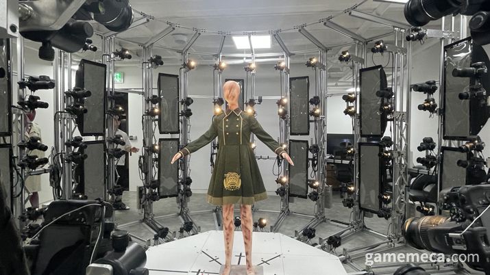 ▲ 사실적인 괴물 표현을 위해 직접 조형을 만들어서 촬영해 작업에 활용했다 (사진제공: 시프트업)