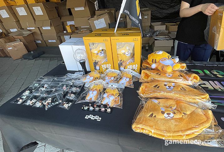 ▲ 선수들의 카드가 전시되어 있는 공간 (사진: 게임메카 촬영)