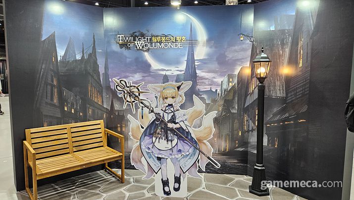 ▲ 도장처럼 팔에 찍히는 타투 체험장도 있었습니다 (사진: 게임메카 촬영)