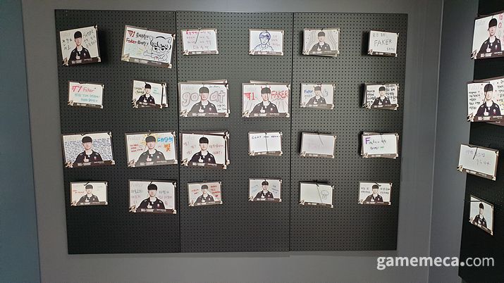 ▲ '네번째 우승은 우리 팀을 위한 것입니다' (사진: 게임메카 촬영)