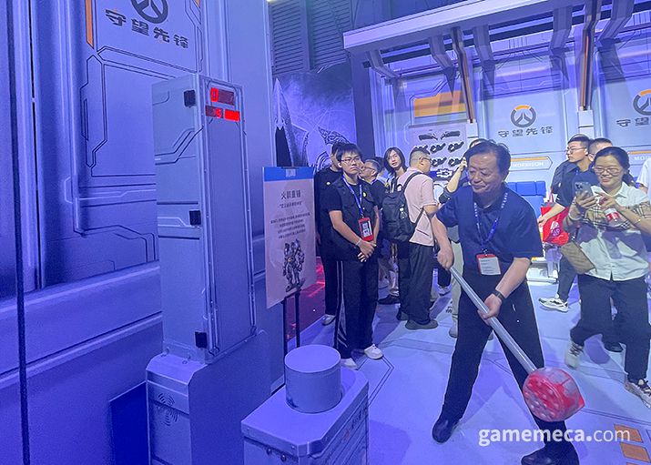 ▲ 복작복작한 분위기 (사진: 게임메카 촬영)