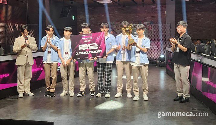 ▲ 브레나 베스트 플레이어 발로란트 부문 우승팀 '부산컴퓨터과학고' (사진제공: 부산정보산업진흥원)