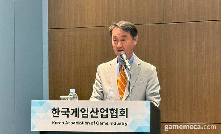 ▲ 지난 4월 취임식에서 게임산업 규제완화 및 진흥을 강조한 한국게임산업협회 조영기 협회장 (사진: 게임메카 촬영)