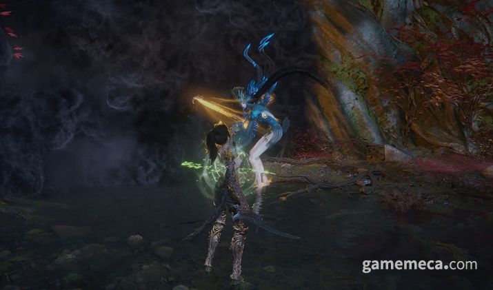 ▲ 여러 등장 인물들과 엮인다 (사진: 게임메카 촬영)