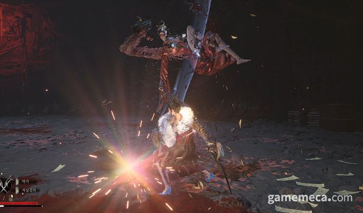 ▲ 적 등 뒤에서 강공격 혹은 주술 사용시 그로기 (사진: 게임메카 촬영)