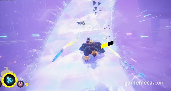 ▲ 속도를 느리게 만든 뱀 바난자, 맞고 날아가는 파피콩;(사진: 게임메카 촬영)