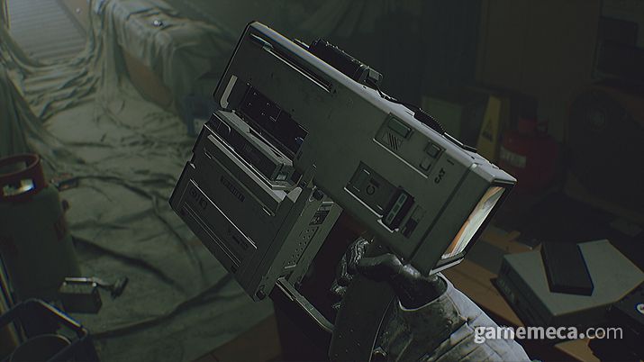 ▲ 플레이어가 의지할 수 있는 유일한 도구 'C.A.T' (사진출처: 스팀)