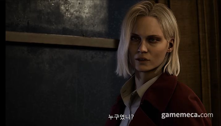 ▲ 그레이스의 어머니 알리사 애쉬크로프트 (사진출처: 캡콤아시아 공식 영상 갈무리)