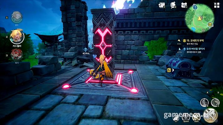 ▲ 캐릭터 별로 주요 속성을 한눈에 확인할 수 있는 마크가 있어, 처음 습득한 캐릭터라도 과감하게 조합할 수 있다 (사진: 게임메카 촬영)