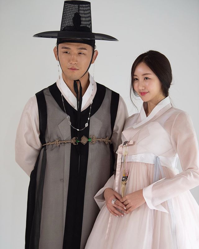 김동현B가 4년째 교제 중인 여자친구과 11월 결혼한다. 사진=김동현B SNS