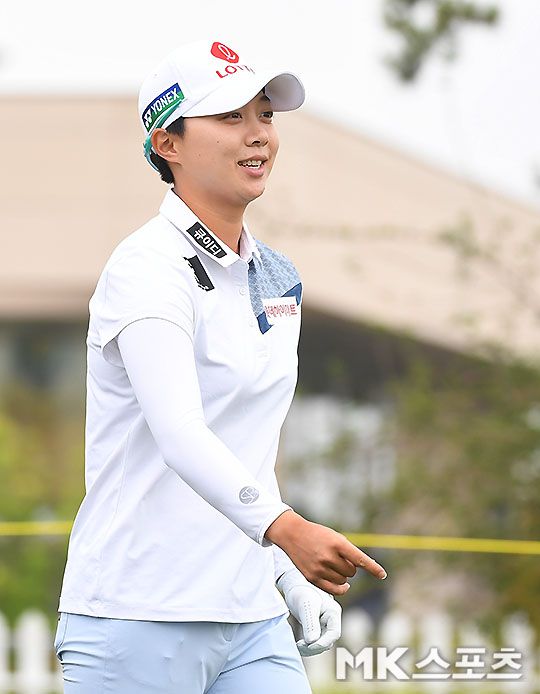 김효주가 팬텀클래식을 제패하면 박현경을 제치고 2020 KLPGA투어 상금랭킹 1위로 올라선다. 사진=MK스포츠DB