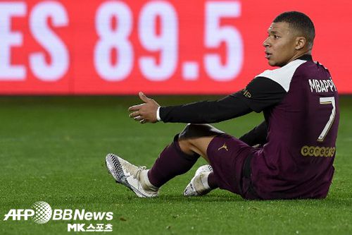 킬리안 음바페는 햄스트링 부상으로 라이프치 원정에 동행하지 않았다. 사진=ⓒAFPBBNews = News1