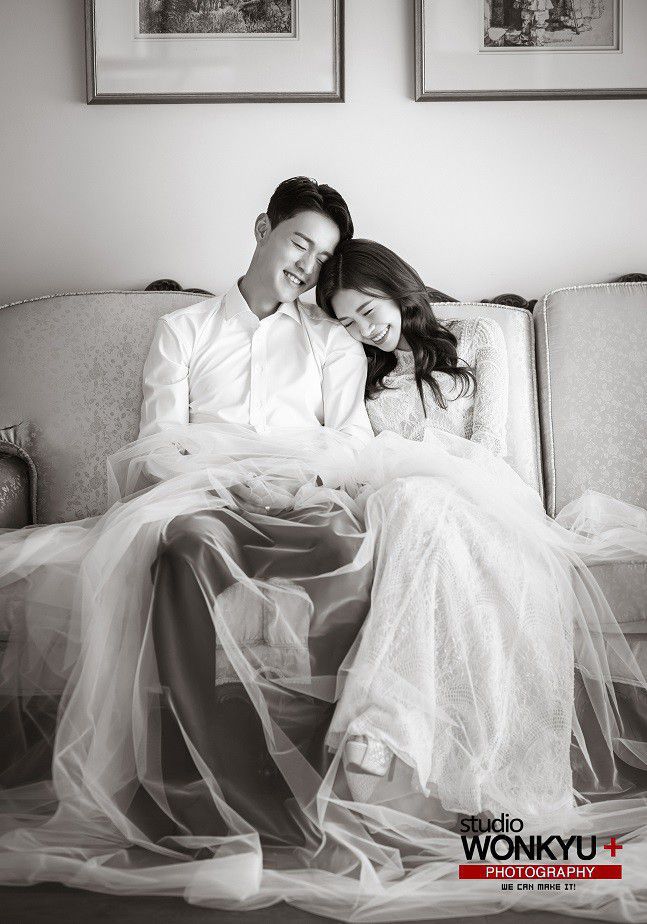 축구대표팀 미드필더 주세종이 장채린 아나운서와 부부의 연을 맺었다. 사진=원규스튜디오 제공