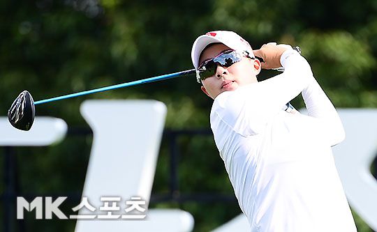 김효주는 시즌 최종전 SK텔레콤·ADT캡스 챔피언십에서 우승 혹은 준우승을 하면 다른 선수 결과와 상관없이 2020 KLPGA투어 상금왕을 확정한다. 단독 3위, 다른 1인과 공동 3위를 해도 1위를 굳히지만 2명과 공동 3위부터는 경우의 수를 따져야 한다. 사진=MK스포츠DB