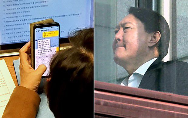 추미애 법무부 장관이 지난 9일 국회 본회의장에서 장관정책보좌관에게 징계 법령 파악을 지시하고 있다(왼), 윤석열 검찰총장과 강남일 차장검사, 한동훈 반부패강력부장, 이원석 기획조정부장 등이 1월 10일 오후 점심을 위해 서울 서초구 대검찰청에서 별관으로 이동하고 있다.[사진=이석희기자, 한주형기자]