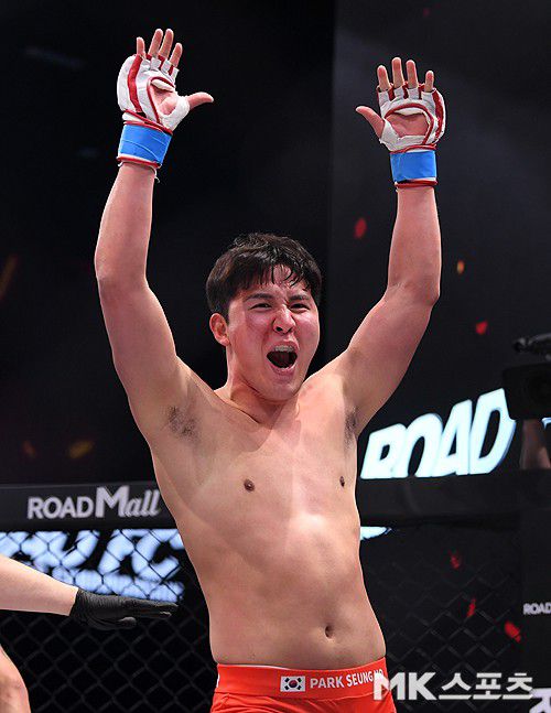 세계우슈선수권 은메달리스트 박승모가 로드FC 3연승에 도전한다. 2020년 리얼리티프로그램 ‘맞짱의 신’ 우승 후 종합격투기 프로선수가 됐다. 사진=MK스포츠DB