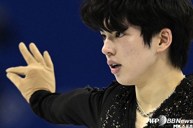 차준환이 2022 베이징동계올림픽 남자피겨스케이팅 싱글 쇼트프로그램 연기를 펼치고 있다. 사진=AFPBBNews=News1
