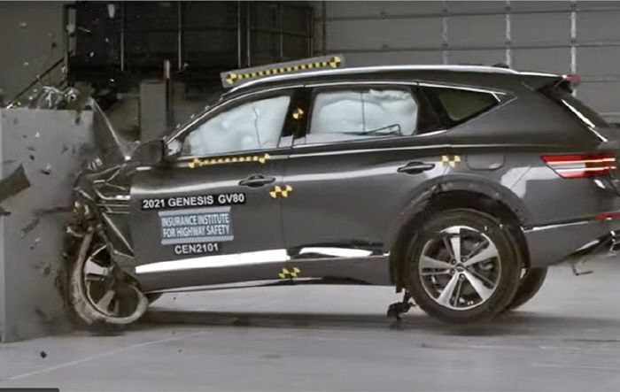 GV80 충돌테스트 장면 [사진출처=IIHS]
