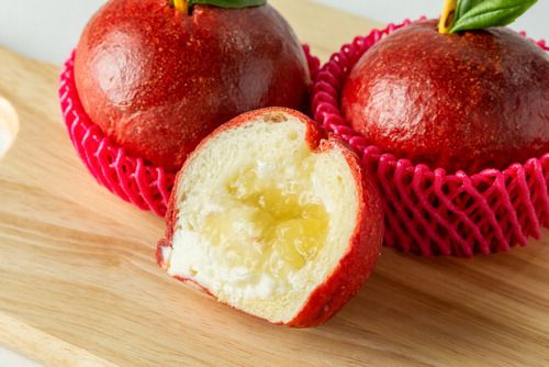 프랑제리 사과빵 단면.