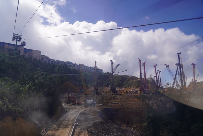 공사중인 바나 힐 전경 / 사진 = 정윤지 여행+ 기자