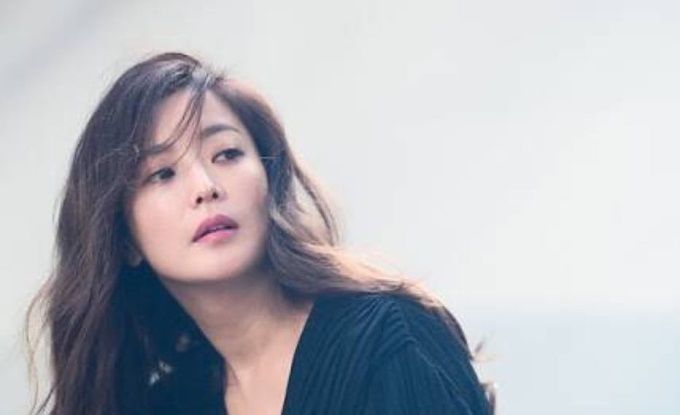 [사진출처 = 김희선 인스타그램]