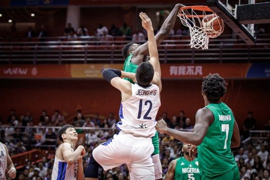 마이클 에릭의 강점은 211cm의 신장임에도 남다른 탄력과 스피드를 갖췄다는 것이다. 사진=FIBA 제공