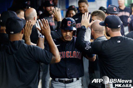 클리블랜드는 라우레아노를 비롯한 일곱 명의 우타자를 배치한다. 사진=ⓒAFPBBNews = News1