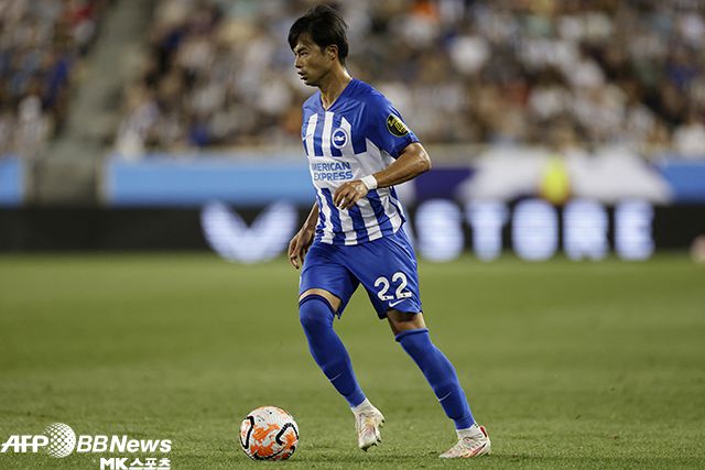 브라이튼의 미토마 가오루가 뉴캐슬 유나이티드와 2023 프리미어리그 여름 시리즈 경기에서 플레이하고 있다. 사진=AFPBBNews=News1