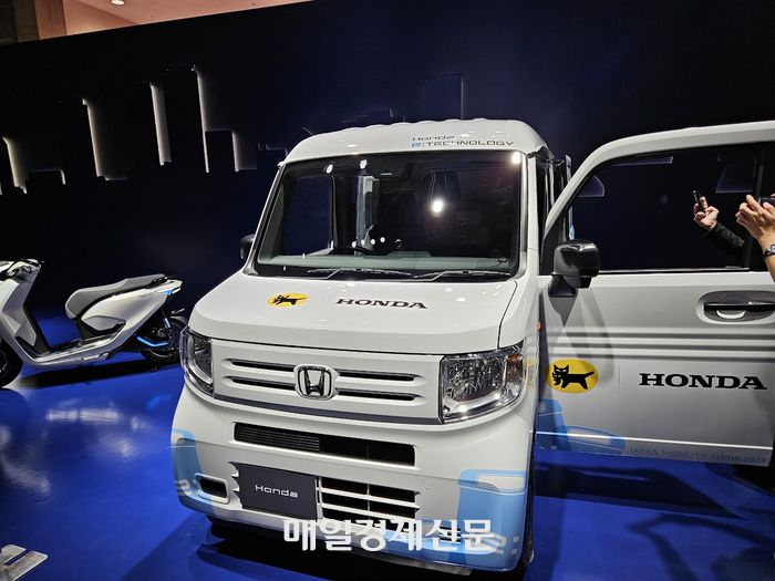다목적 용도로 사용할 수 있는 혼다 전기 미니밴 ‘N-Van E’ [이승훈 도쿄 특파원]