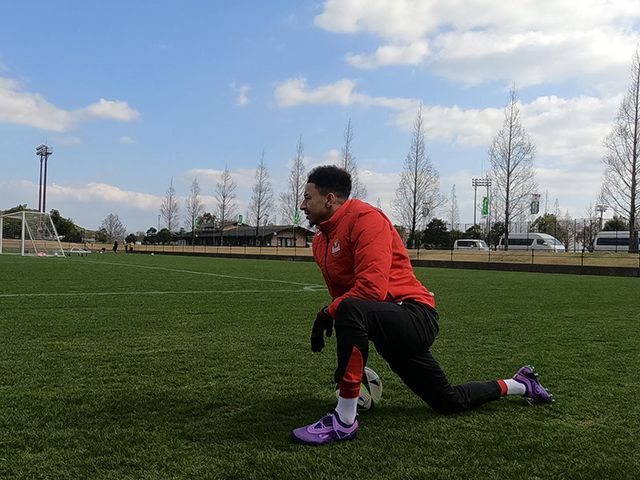 제시 린가드가 2024 한국프로축구 K리그1 대비 훈련에서 몸을 풀고 있다. 사진=FC서울 공식 SNS