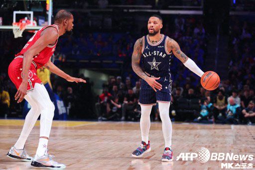 동서 대결로 돌아온 NBA 올스타 게임은 지루한 득점 경쟁이 벌어졌다. 사진(美 인디애나폴리스)=ⓒAFPBBNews = News1