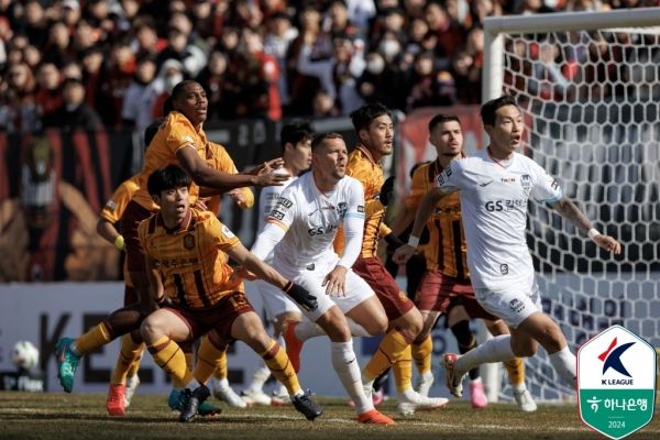 광주의 탄탄한 수비는 린가드를 앞세운 서울의 공세를 완벽히 막아냈다. 사진=한국프로축구연맹 제공