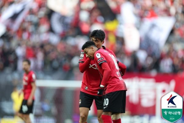 기성용과 린가드, 2명의 전 프리미어리그 출신들이 FC서울을 이끌고 있다. 사진=한국프로축구연맹 제공