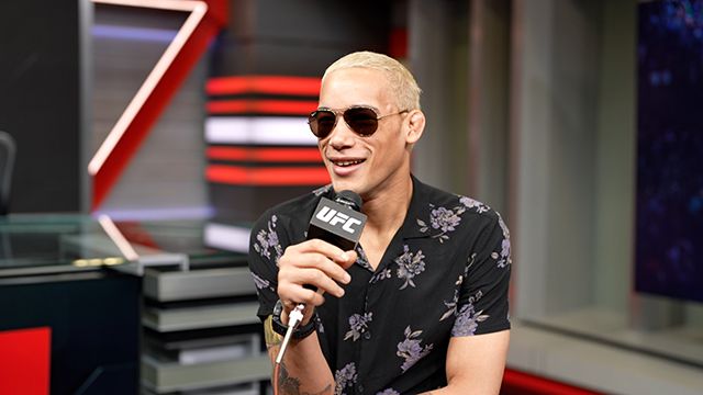 브라이언 배틀이 UFC 파이트 나이트 239 사전 인터뷰를 하고 있다. 사진=TKO