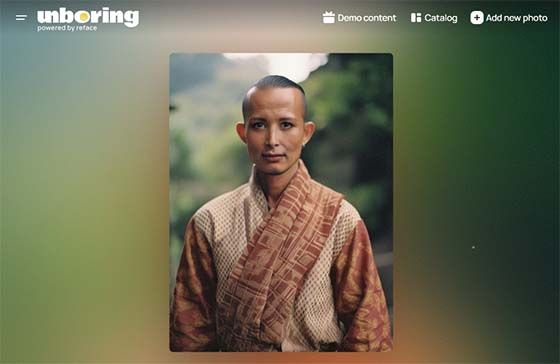 리페이스 앱을 활용한 딥페이크 이미지. 위쪽 남성 얼굴 사진(원본)을 아래쪽 여성 얼굴 사진으로 조작했다.