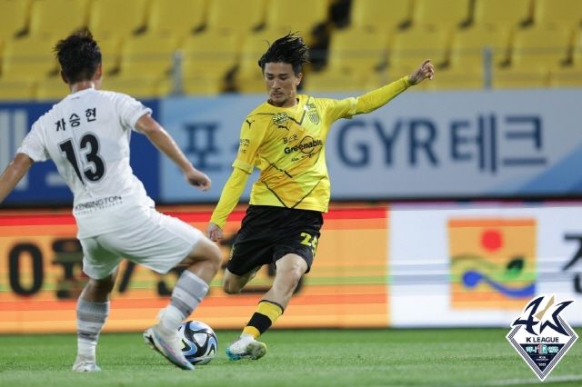 공·수 능력을 두루 갖춘 미드필더 사토 유헤이. 사진=한국프로축구연맹 제공