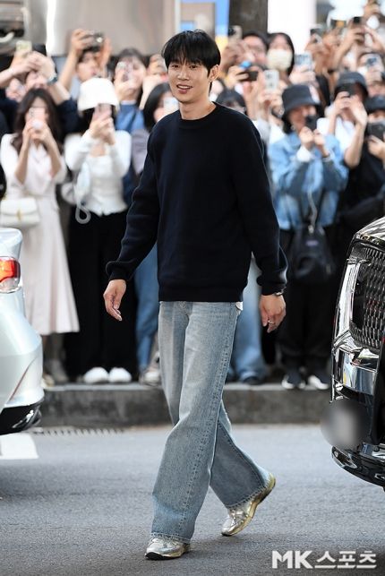 tvN의 인기 토일드라마 ‘눈물의 여왕’의 종방연이 지난 27일 오후 서울 영등포구 여의도의 한 음식점에서 화려하게 치뤄졌다./사진=천정환기자