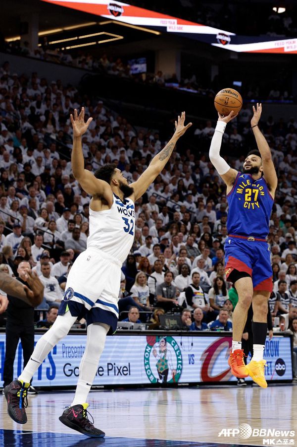 덴버는 부활한 머레이를 앞세워 승리를 가져갔다. 사진(美 미니애폴리스)=ⓒAFPBBNews = News1