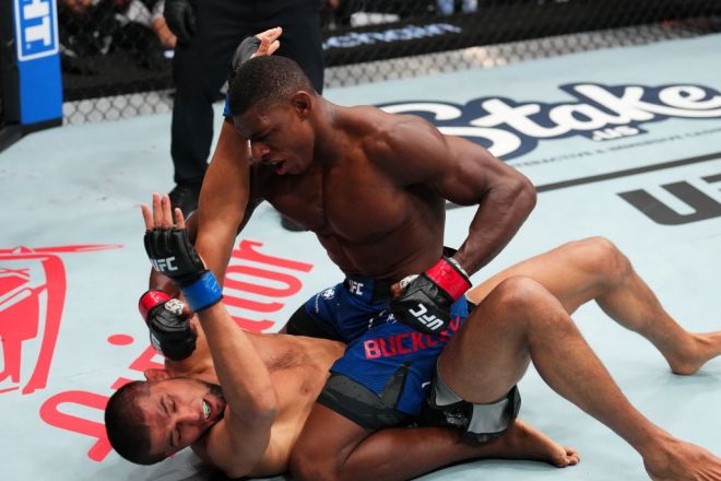 버클리는 루지보예프전에서 승리한 후 맥그리거에게 “나도 괴롭혀봐”라며 도발했다. 사진=UFC 제공