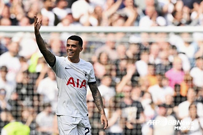 동점골 후 기뻐하는 페드로 포로. 사진(잉글랜드 런던)=ⓒAFPBBNews = News1