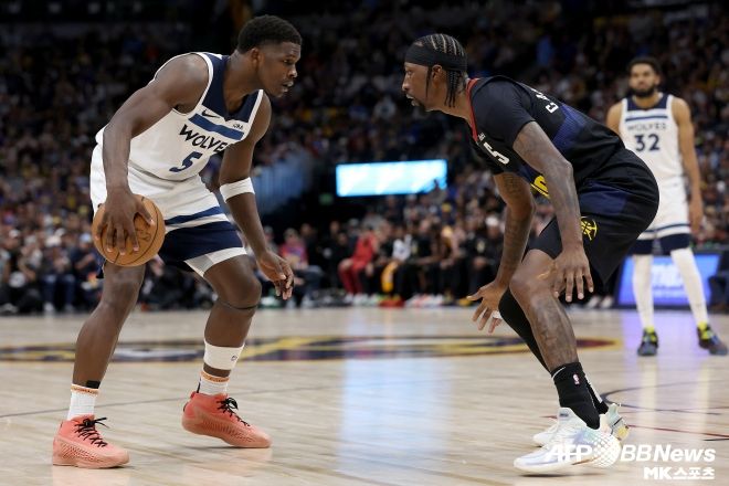 켄타비우스 칼드웰 포프는 니콜라 요키치의 확실한 사이드 킥 역할을 해냈다. 사진(덴버 미국)=AFPBBNews=News1