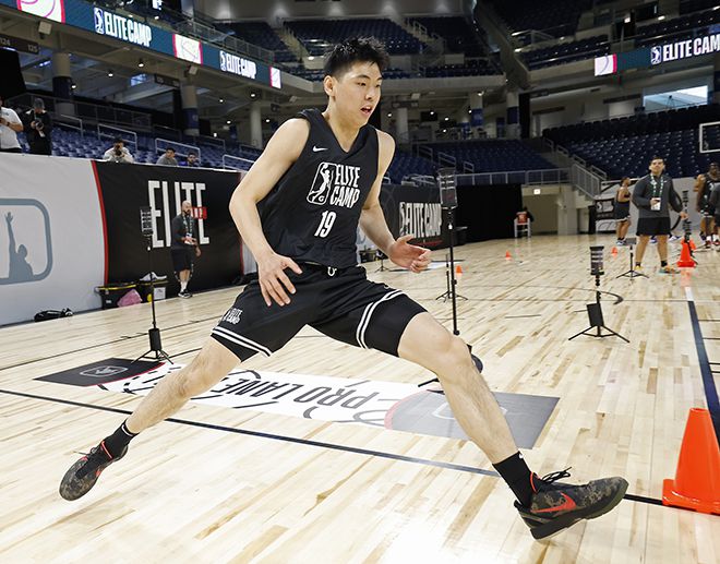 추이융시 NBA G리그 엘리트 캠프. 사진=중국공산당 중앙선전부 방송 ‘중궈궈지뎬스타이’ 영상 화면