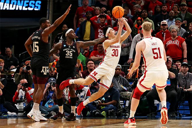 도미나가 게이세이(30번) 2024 미국대학농구 전국선수권 64강 득점 시도. 사진=USA TODAY=연합뉴스 제공